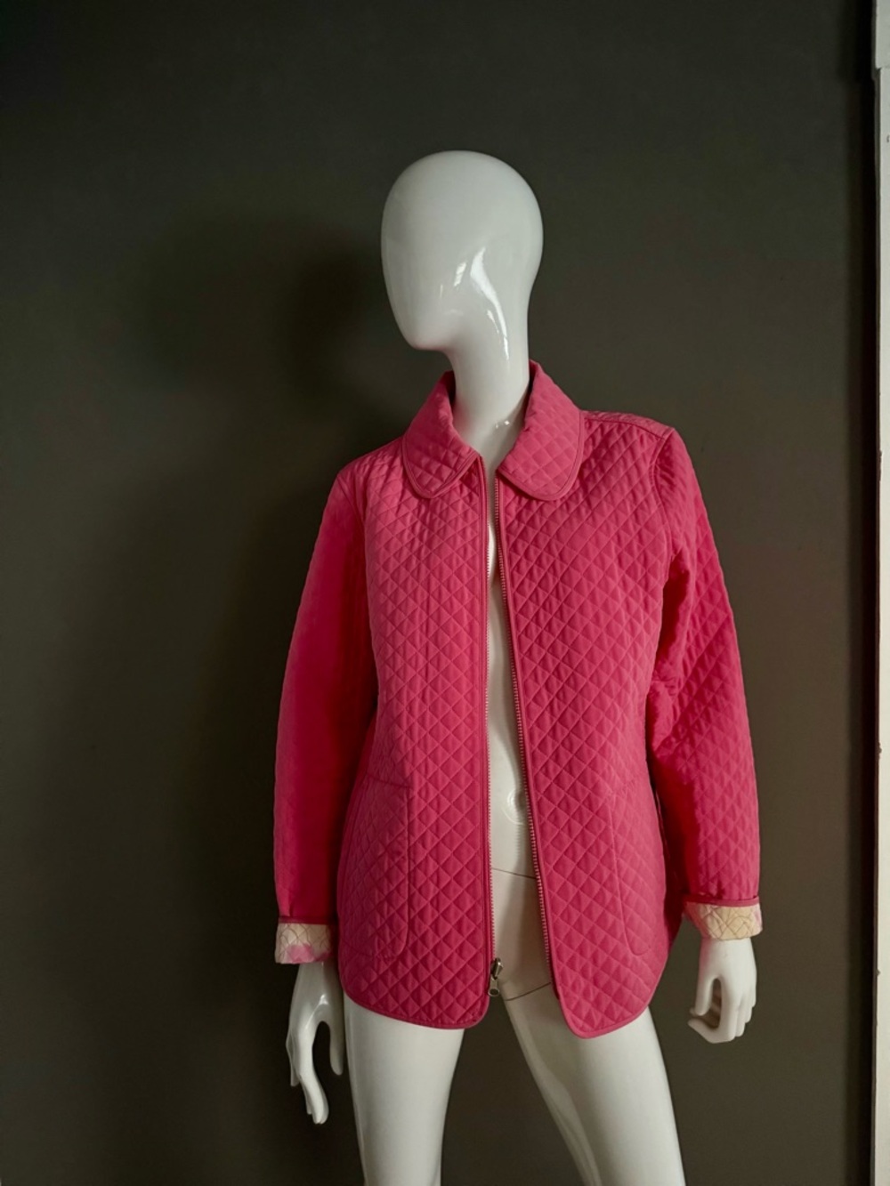 Reversible Pink Quilted Women's Jacket - Classic Collar
